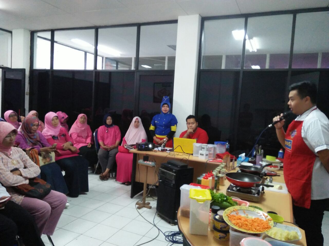 Dapoer Pronas Surabaya